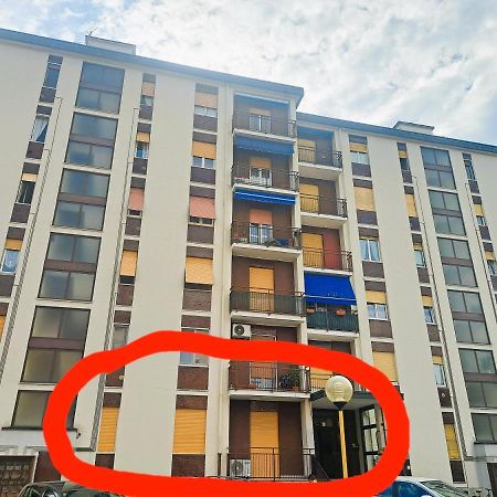 La Petite Maison Apartment Agrate Brianza Exterior photo